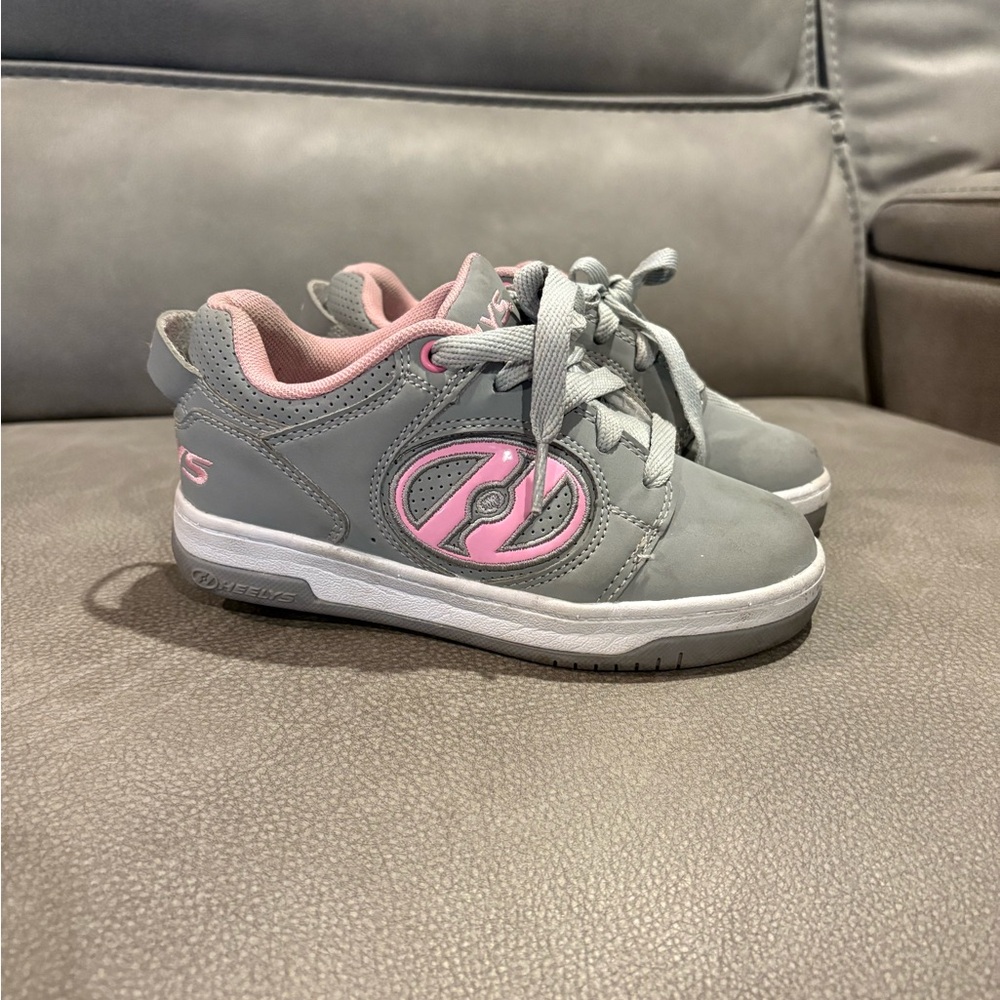 Heelys Kids' Gray and Pink Sneakers